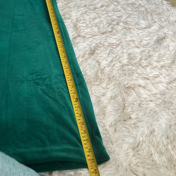 Loungewear velour nightgown by Halston 1V. - Picture 9 of 10